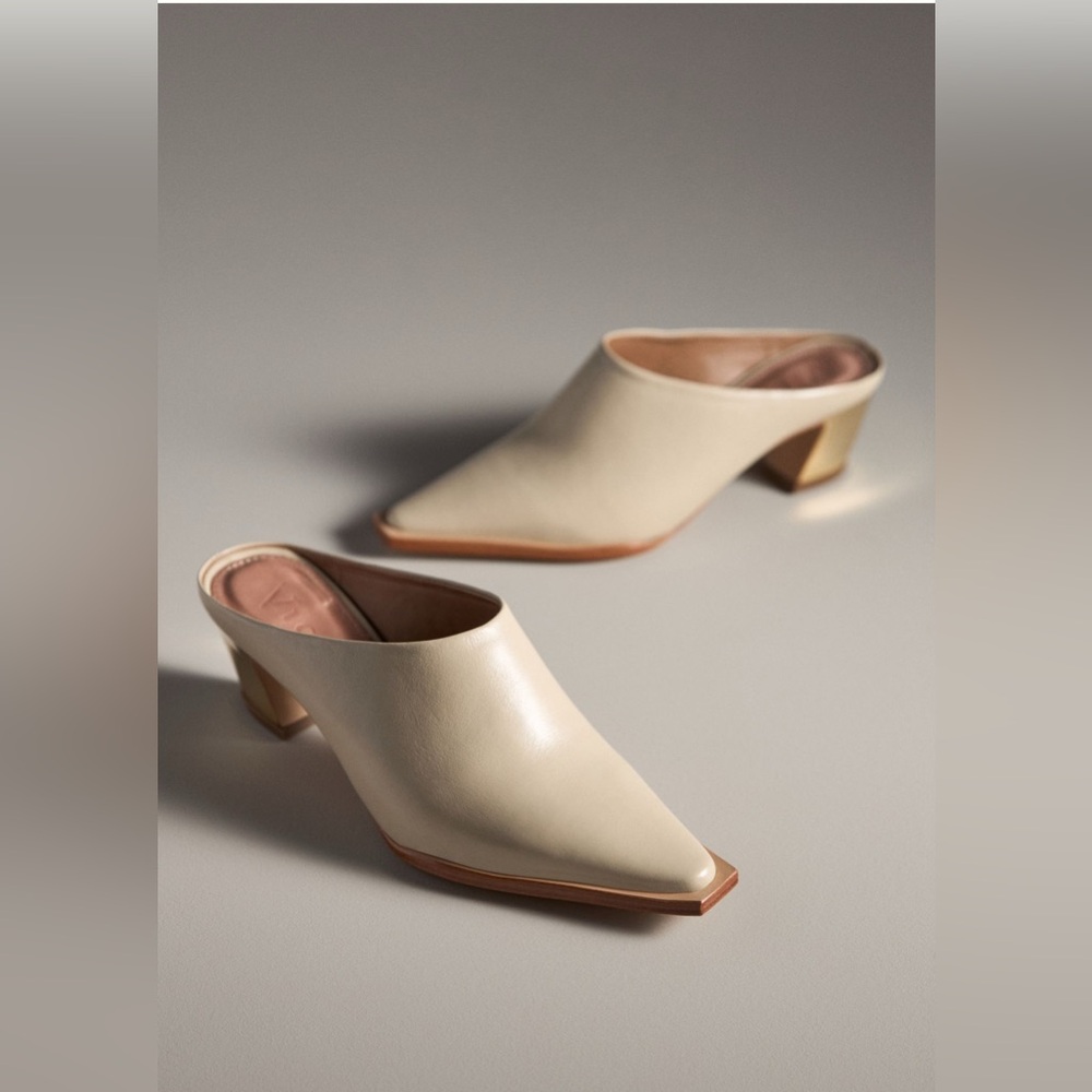 Vicenza Western Mule Heels- Size 37 (6 -6.5)